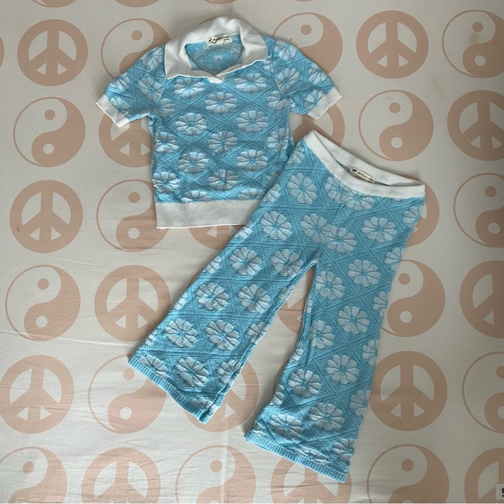 Floral Knit Polo & Flare Pants Set 🌼💙
